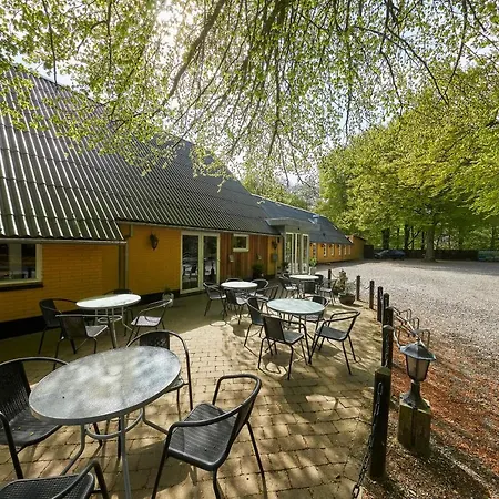 Hotel Fårup Skovhus Saltum